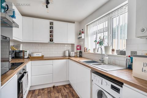 undefined, Groveside Close, Carshalton