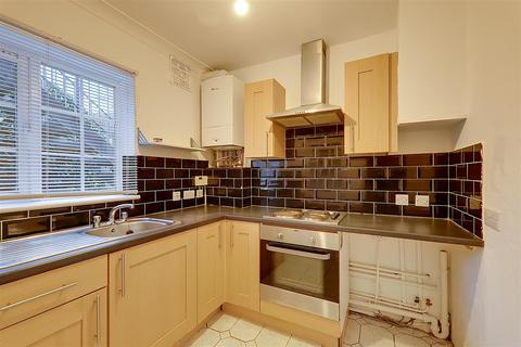 undefined, High Street, Tarring, BN14