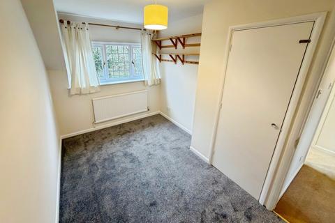 undefined, Mongers Piece, Basingstoke RG24