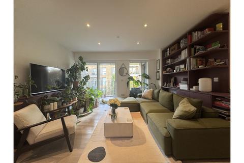 1 bedroom apartment for sale, Cleevedale Place, London, SW4