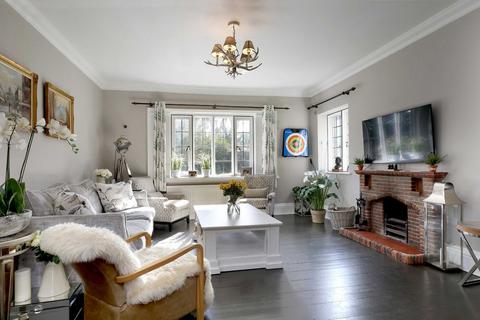 5 bedroom detached house for sale, Long Grove, Seer Green, Beaconsfield, Buckinghamshire, HP9