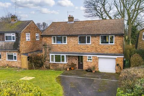 undefined, Lowlands Crescent, Great Kingshill HP15