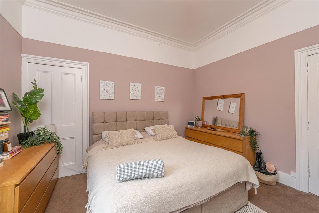Bedroom 1 Alt