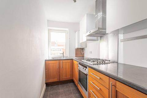 2 bedroom flat to rent, Primrose Hill Road, Swiss Cottage, London, NW3