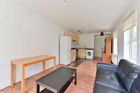 Durnsford Road, Southfields, London, SW19