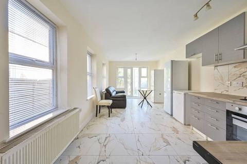 1 bedroom flat to rent, Durnsford Road, Southfields, London, SW19