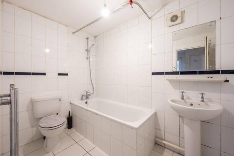 1 bedroom flat to rent, Durnsford Road, Southfields, London, SW19