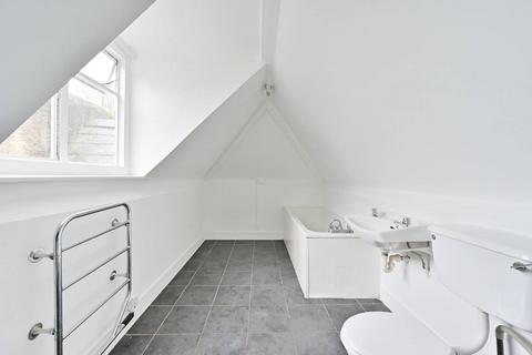 undefined, Woodside, Wimbledon, London, SW19
