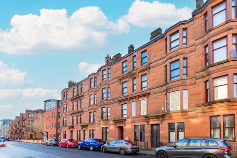 3 bedroom flat for sale, Butterbiggins Road, Glasgow G42
