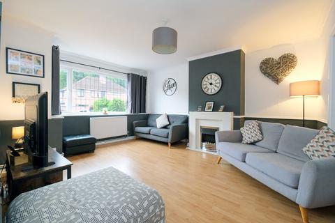 4 bedroom semi-detached house for sale, Lockesley Drive, Orpington