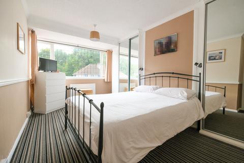 4 bedroom semi-detached house for sale, Lockesley Drive, Orpington