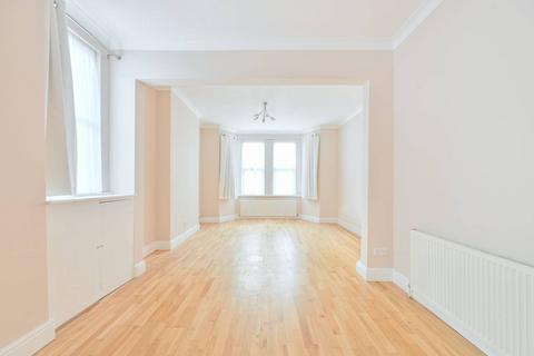 undefined, Kingsley Avenue, Ealing, London, W13