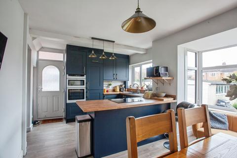 3 bedroom semi-detached house for sale, Reresby Road, Rotherham, S60