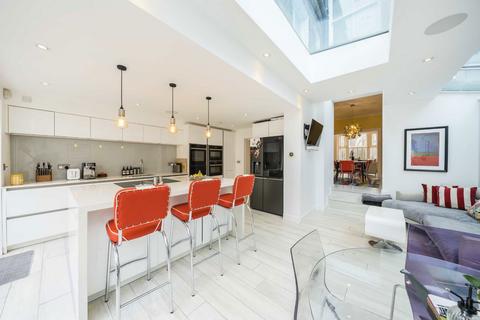 5 bedroom semi-detached house for sale, Sistova Road, London SW12