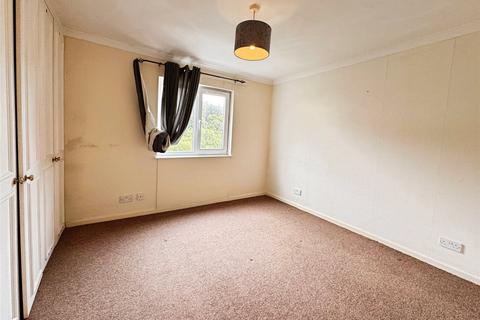 2 bedroom flat for sale, Lower Warberry Road, Devon TQ1