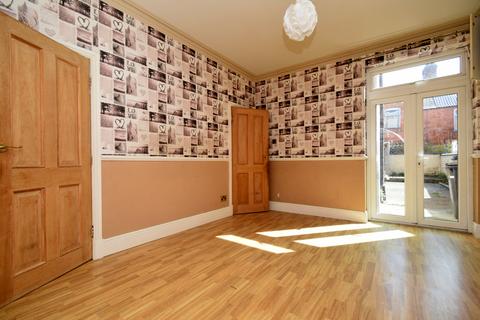 3 bedroom terraced house to rent, Balfour Street, Leicester, Leicestershire