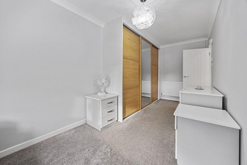 Bedroom Five (Guest Bedroom)