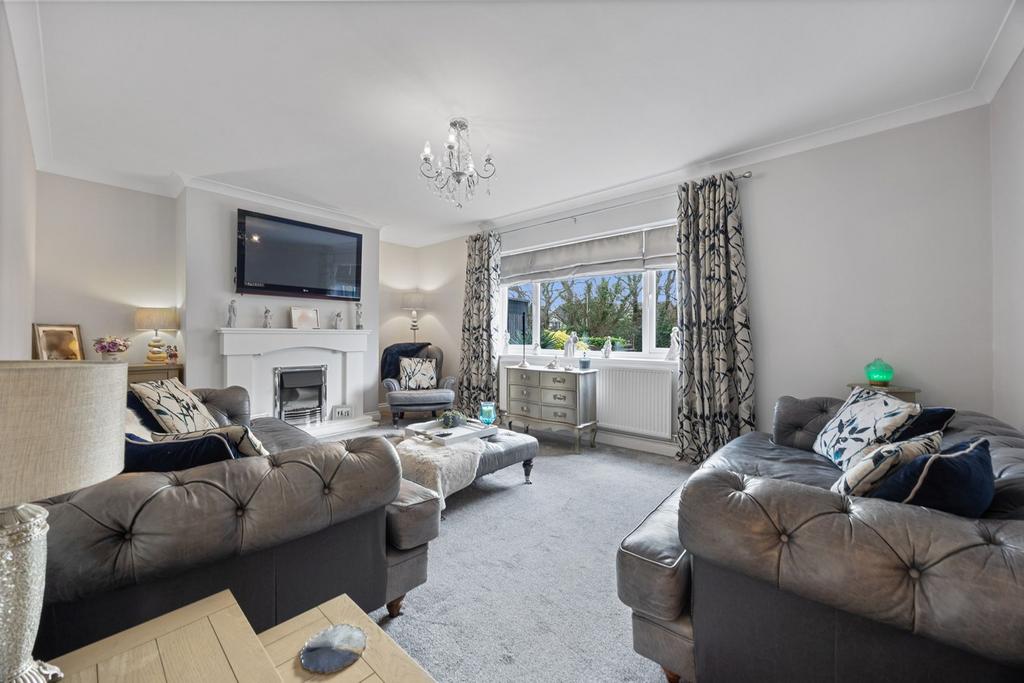 Front lounge