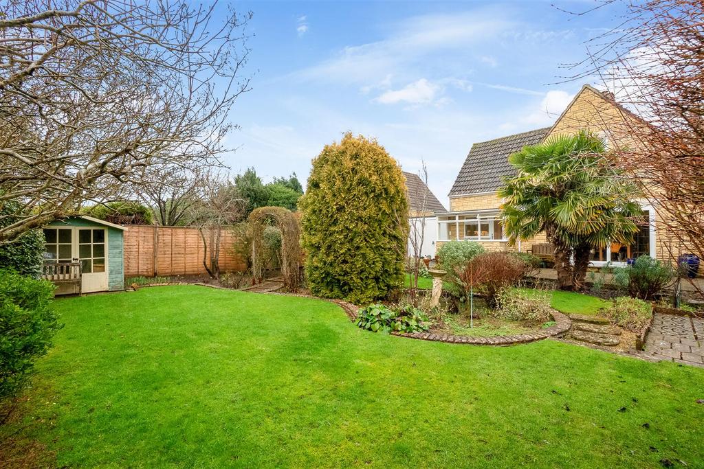 16 Ballards Close 2061-10.jpg
