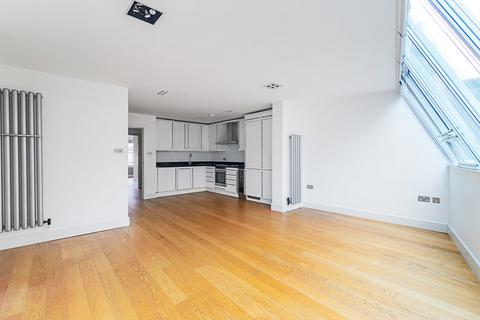 2 bedroom apartment to rent, Wellington Street, Covent Garden WC2