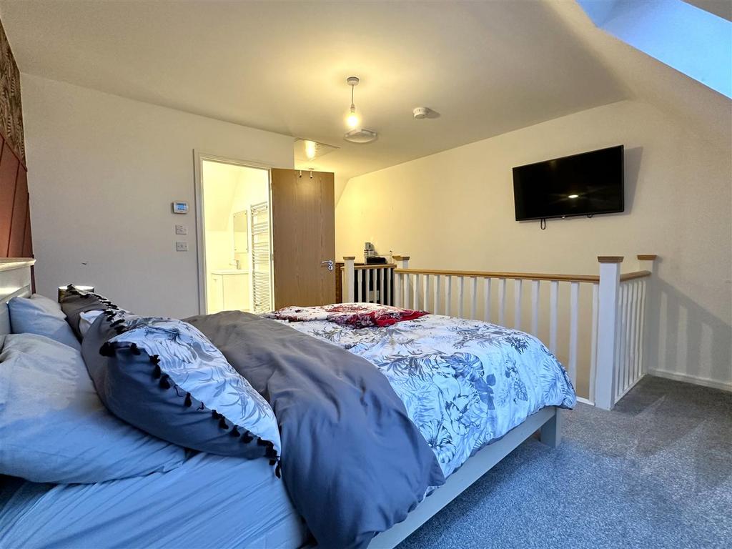 Bedroom One Into En-Suite 173
