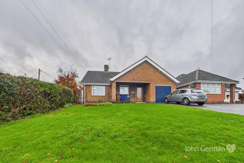 2 bedroom detached bungalow for sale, Tutbury Road, Burton-on-Trent