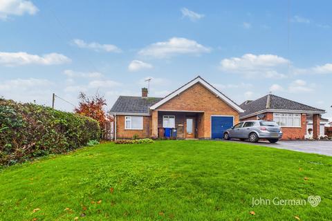 2 bedroom detached bungalow for sale, Tutbury Road, Burton-on-Trent