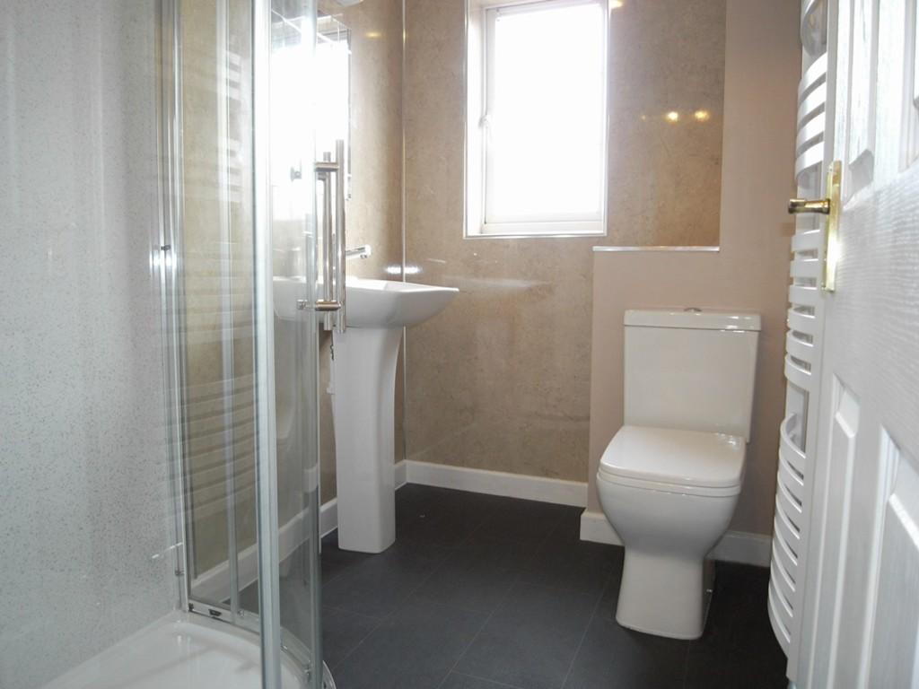 Shower room low