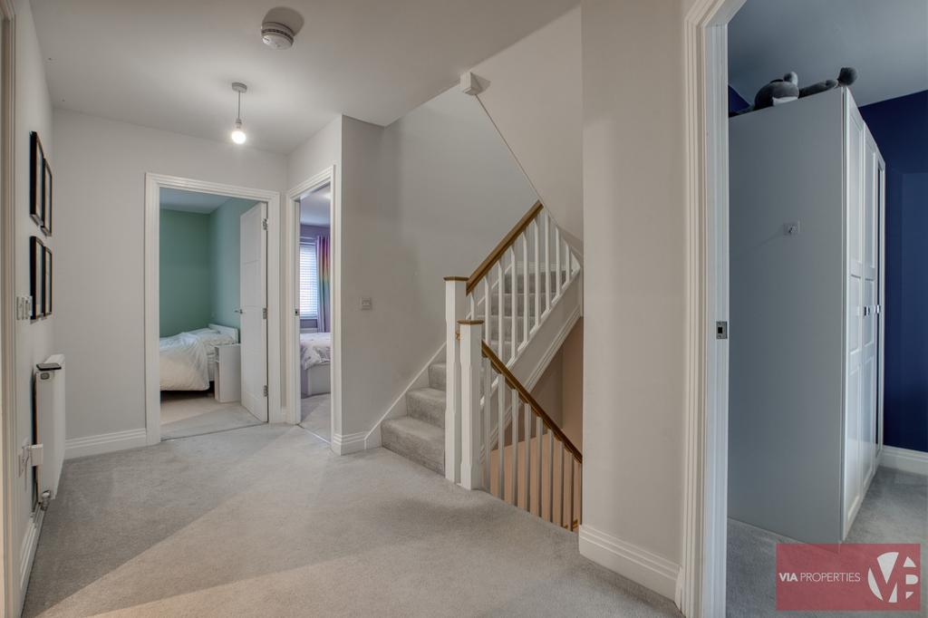 1st floor landing