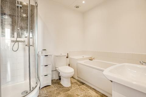 1 bedroom flat to rent, Nightingale Mansions, 44 Nightingale Lane, London