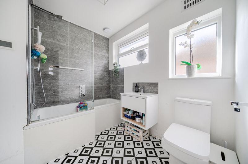 Family bathroom