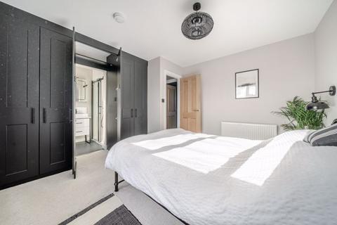 5 bedroom semi-detached house for sale, Shallons Road, London SE9