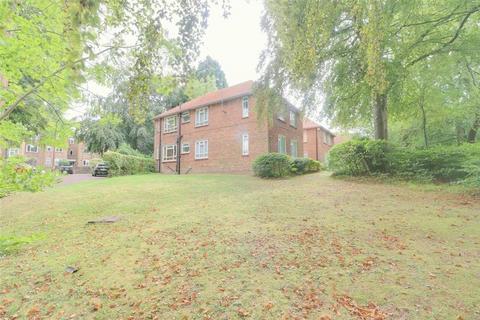 3 bedroom apartment for sale, Foxley Hall, Higher Drive, Purley
