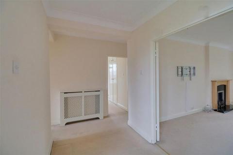 3 bedroom apartment for sale, Foxley Hall, Higher Drive, Purley