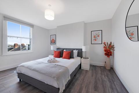 undefined, Archway Road, Archway, London