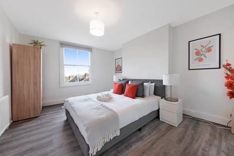 undefined, Archway Road, Archway, London