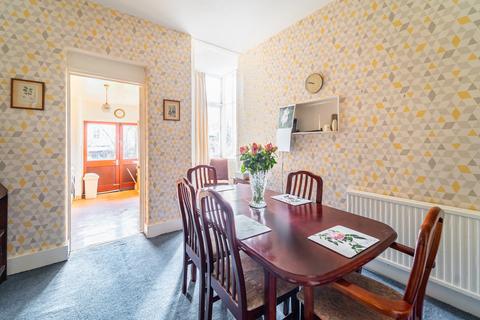 4 bedroom end of terrace house for sale, Warner Road, Crouch End N8