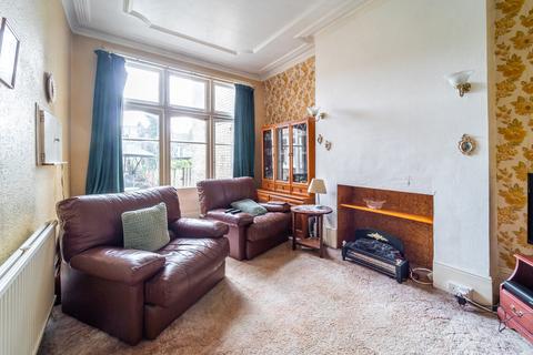4 bedroom end of terrace house for sale, Warner Road, Crouch End N8