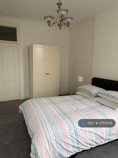 undefined, Piersfield Grove, Edinburgh, EH8