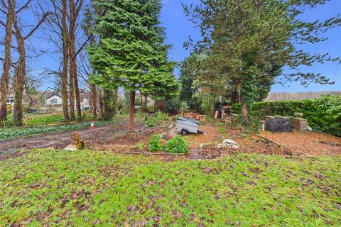 3 bedroom detached bungalow for sale, Highfield Drive, Burton-On-Trent DE15