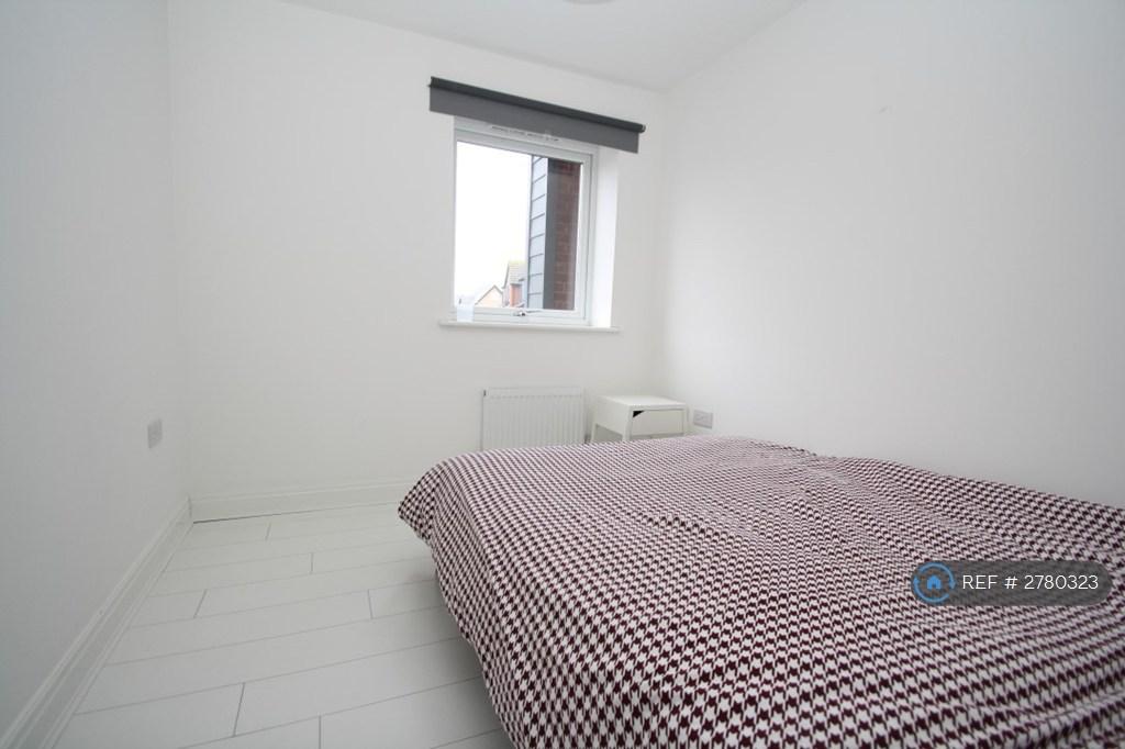 Bedroom 2 Or Study