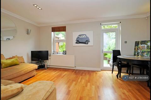 undefined, Kersley Road, London, N16