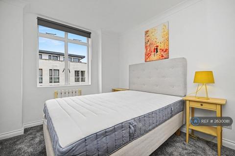 1 bedroom flat to rent, Westbourne Gardens, London, W2