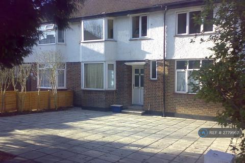 1 bedroom flat to rent, Selborne Gardens, London, NW4