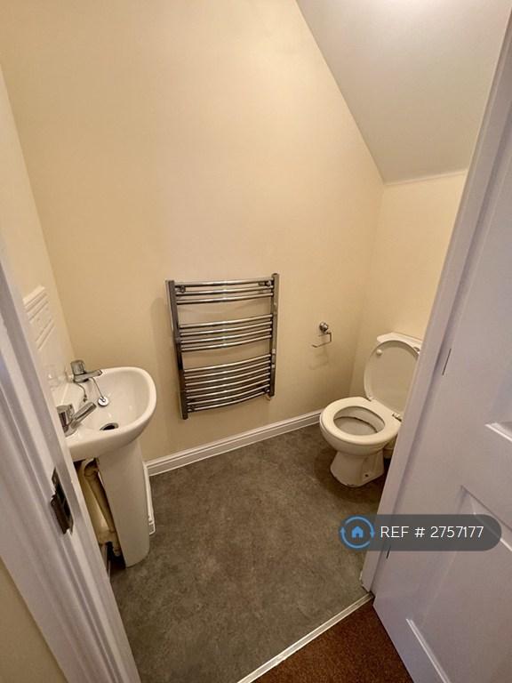 Main Bathroom