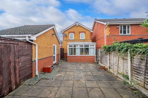 3 bedroom detached house for sale, Kenilworth Crescent, Bloxwich, Walsall