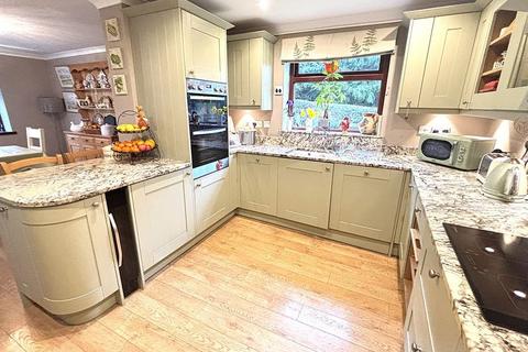 5 bedroom detached house for sale, Llanover, Abergavenny