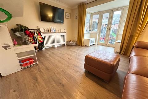 4 bedroom townhouse for sale, Nettlecroft, Monk Bretton