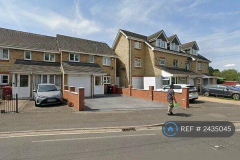 undefined, Slough, Slough, SL1