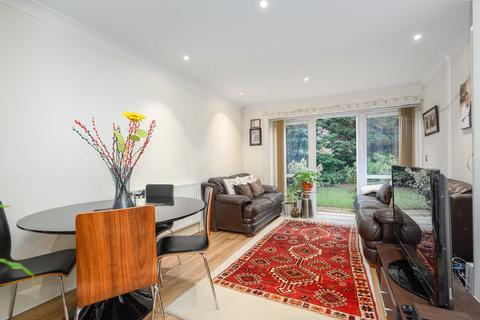 undefined, Rydens Avenue, Walton-On-Thames